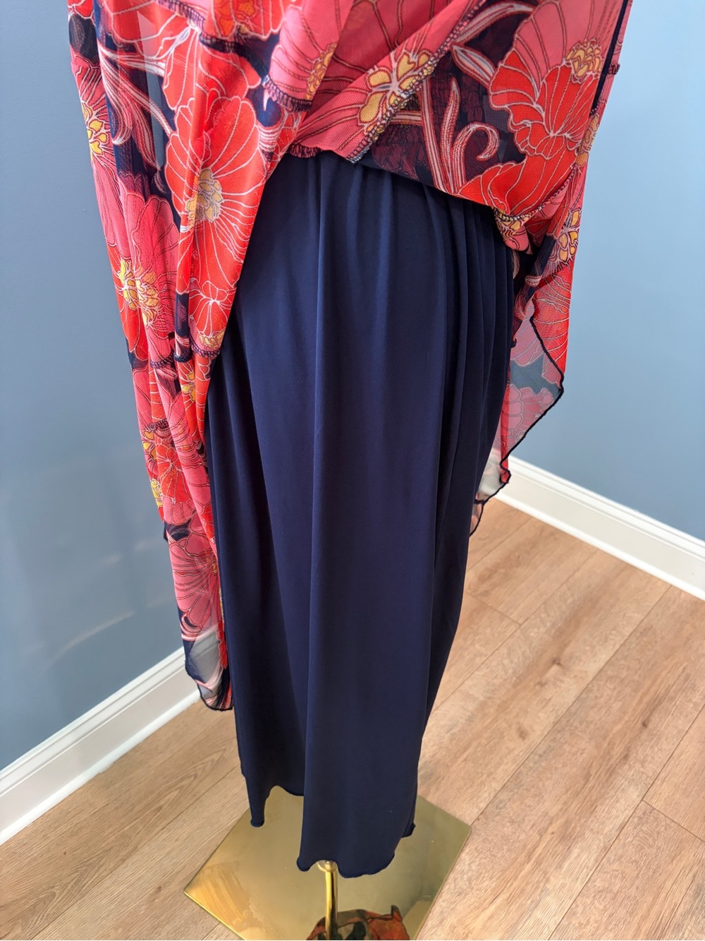 Kate & Lily Red Pink Floral Maxi Dress Size 6 Cape Overlay Flutter Sleeve Lined - Picture 4 of 11